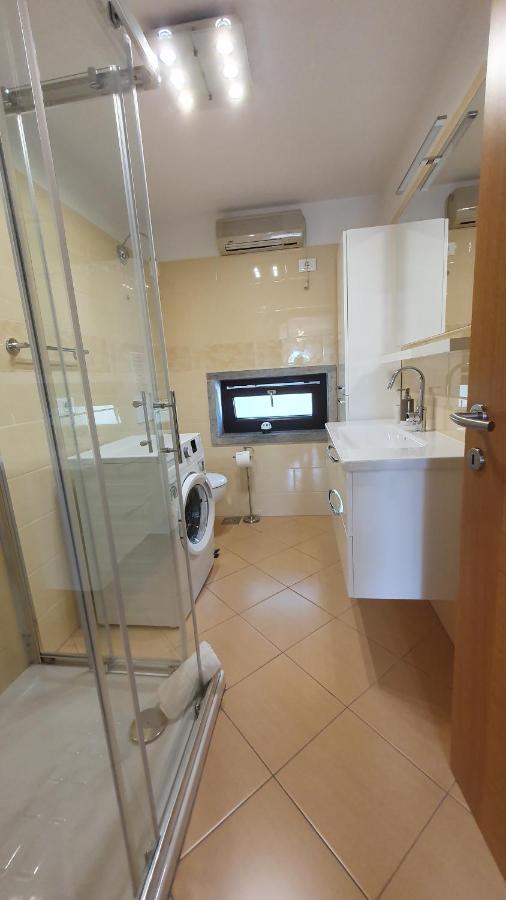 Apartment Laurus Portorose Esterno foto