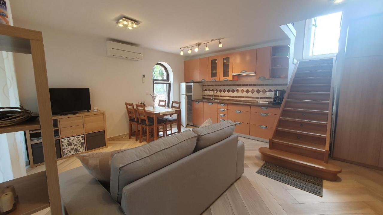 Apartment Laurus Portorose Esterno foto